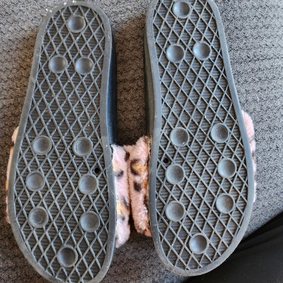 Torrid Furry Slippers - Picture 2 of 2